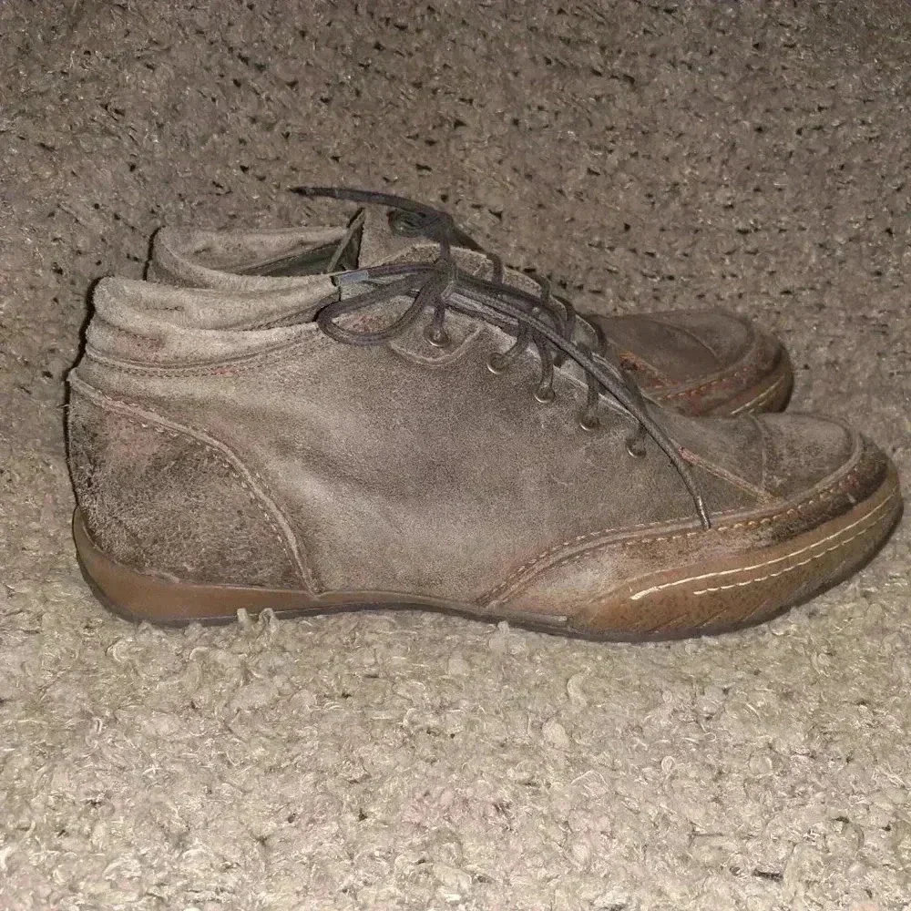 Vintage DOLCIS-Brown Distressed Oiled Suede Desert Boots-Sz 13-NWOB